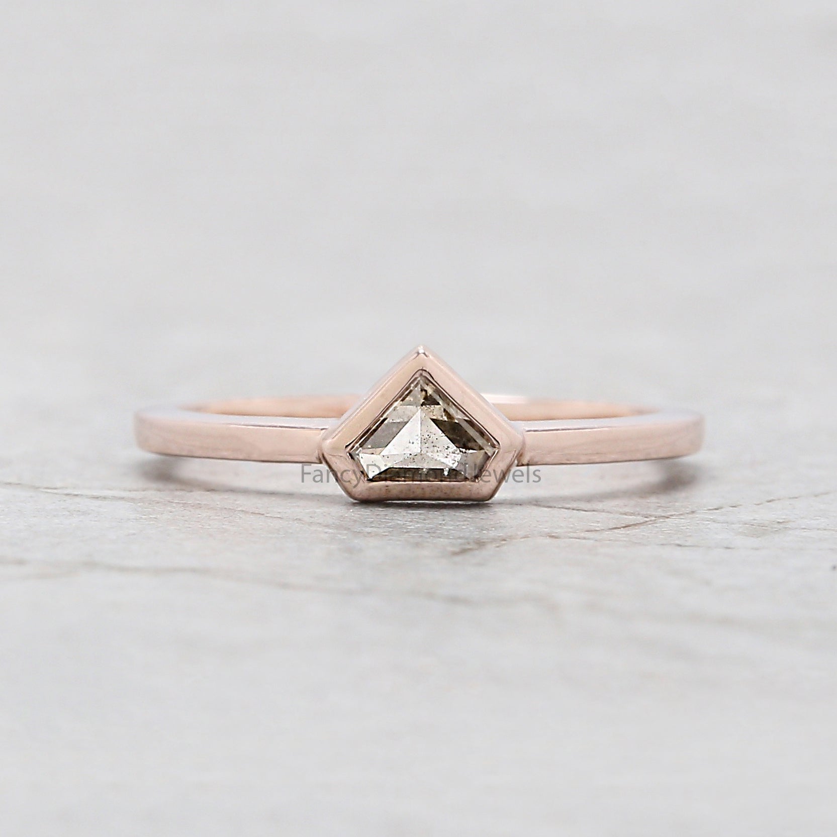 Rose gold fake hot sale diamond ring