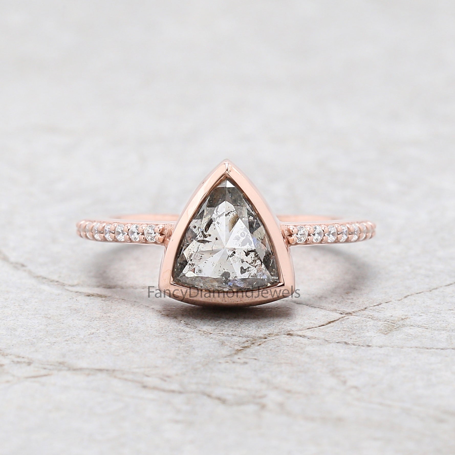 Triangle shaped hot sale diamond ring