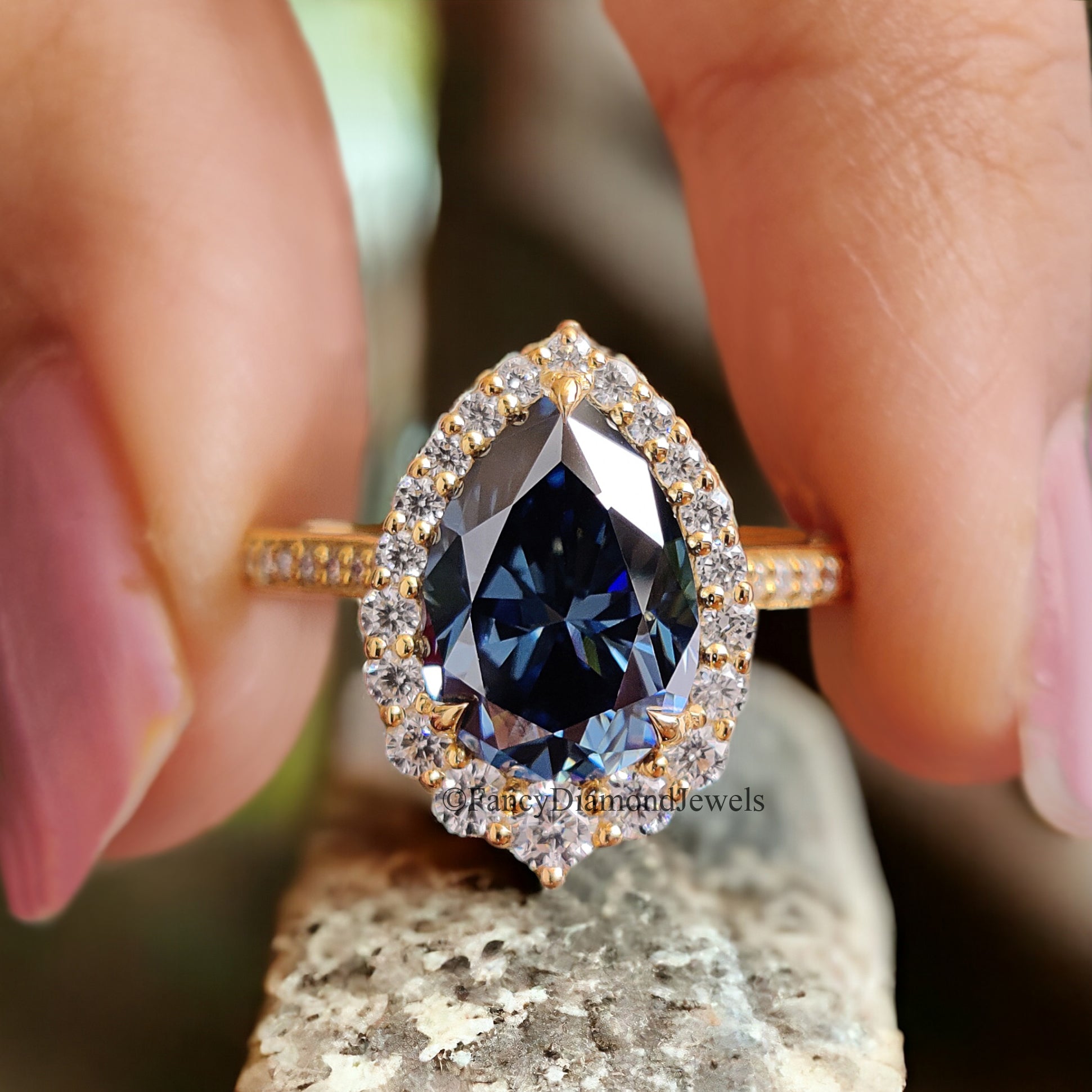 Pear Royal Blue Moissanite Ring Halo Engagement Ring 2.15 CT Pear Shaped Three Piece Proposal Ring Set For Her Anniversary Gift Ring FD232