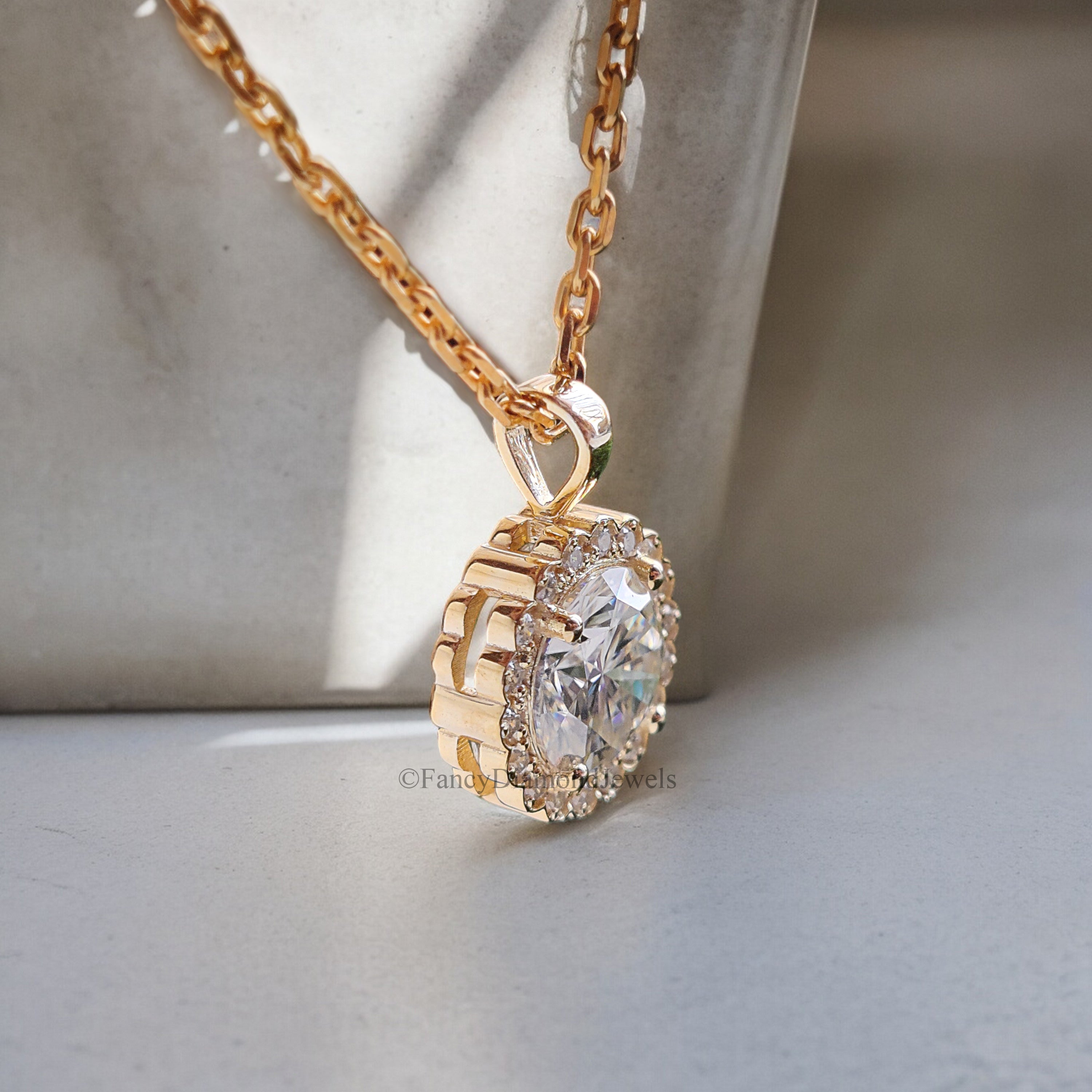 Yellow Gold Halo Pendant Necklace for Women Round Cut Pendant Necklace with Moissanite Stones Necklace for Teen Girls and Women FD189