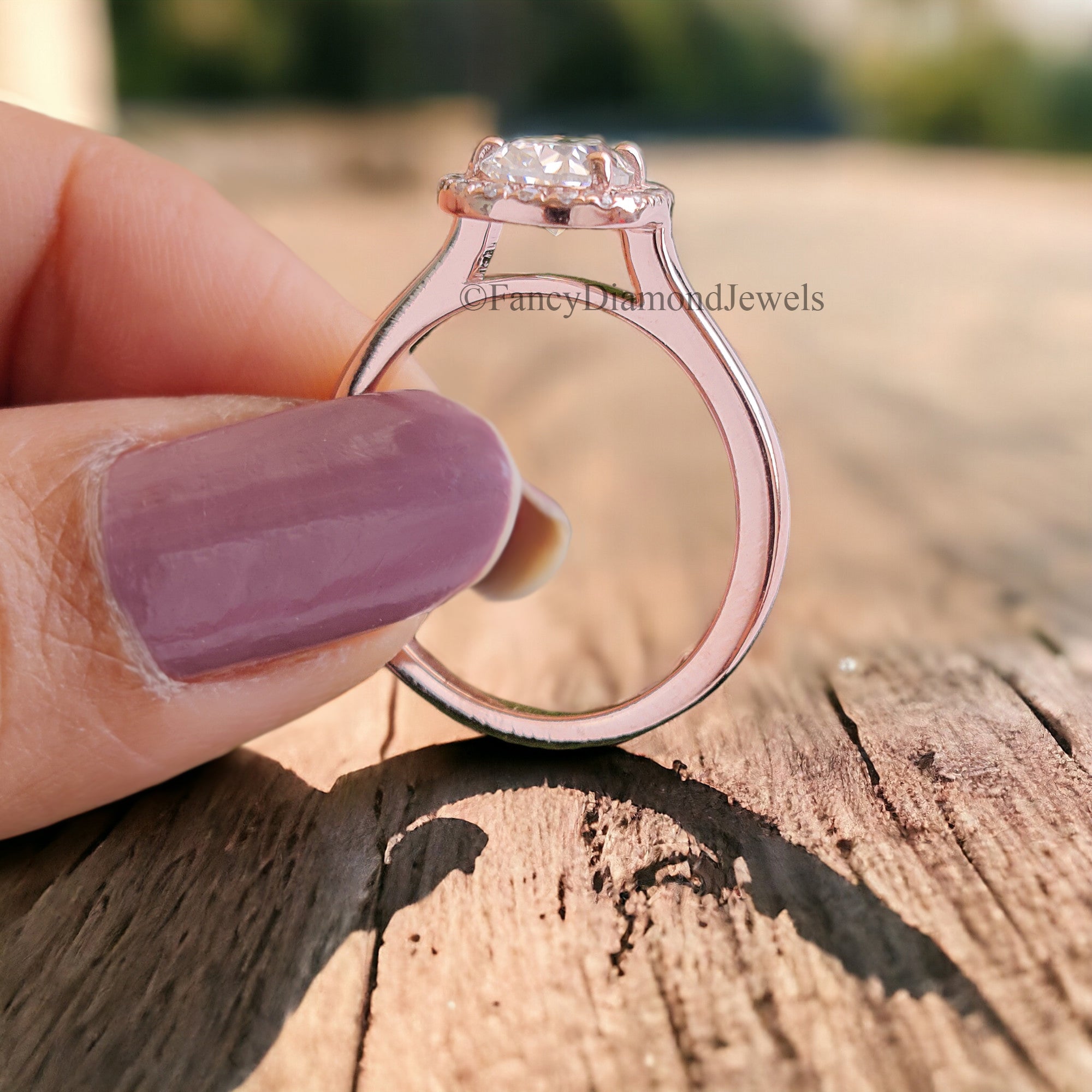 1.0 CT Pear Cut Moissanite Engagement Ring Anniversary Gift Halo Set 10K/14K/18K White Gold Prong Setting Ring Christmas Gift For Her FD100