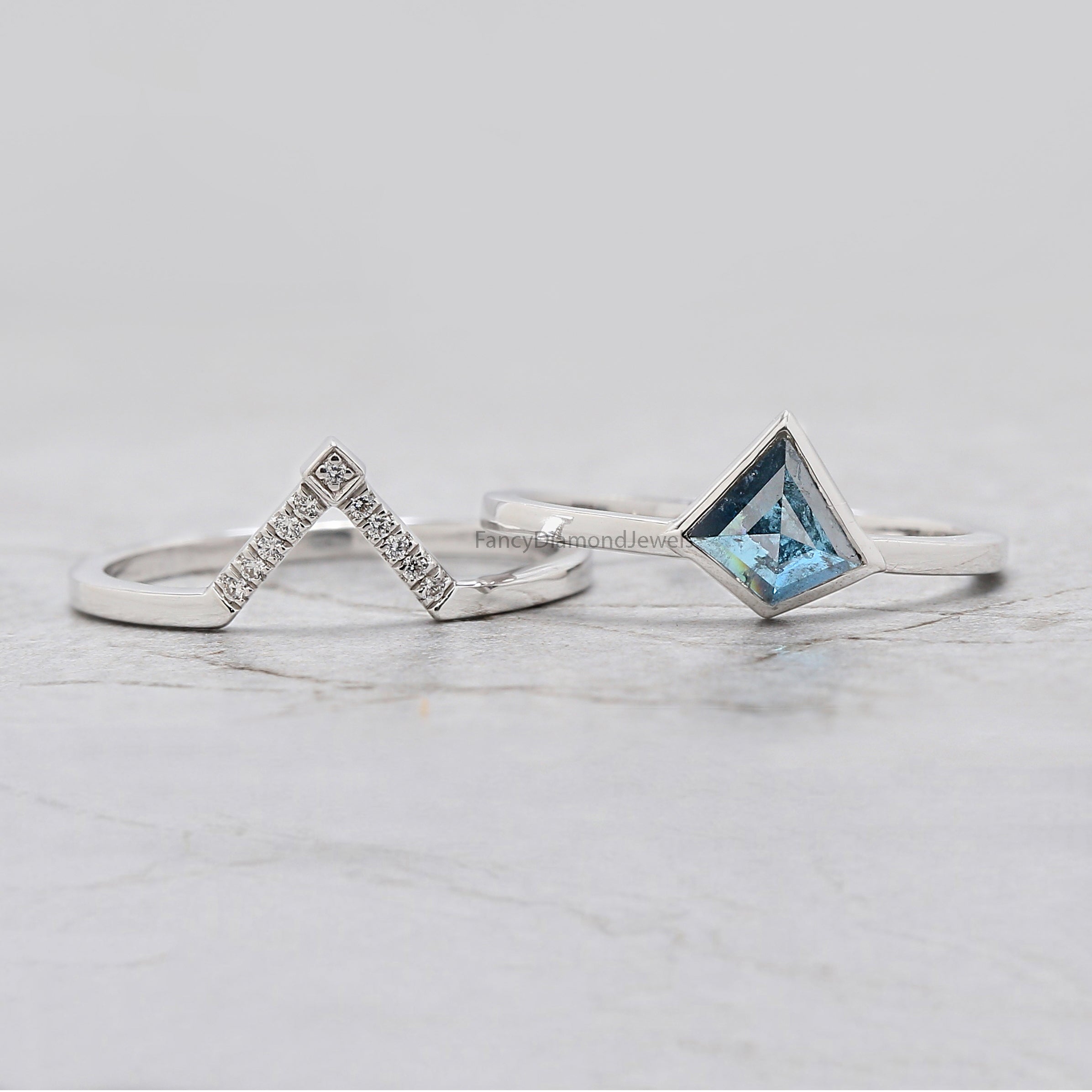 Kite Blue Color Diamond Ring, Blue Color Kite Diamond Engagement Ring, Kite Diamond Ring, Kite Shape Ring, Kite Bridal Ring Set KD1111