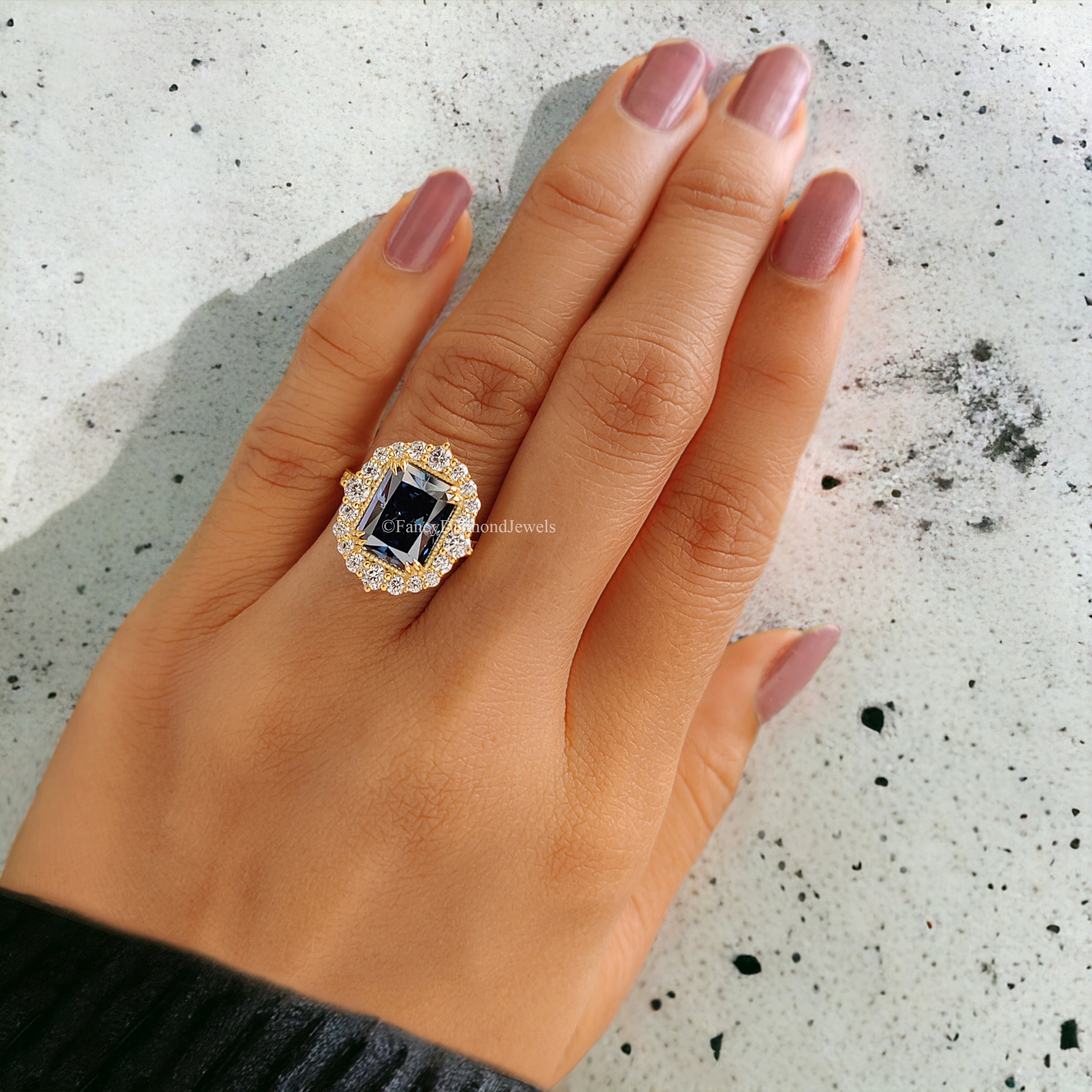 Antique Vintage Ring 3.00 CT Radiant Cut Royal Blue Moissanite Halo Engagement Ring Wedding Ring Double Claw Prongs Anniversary Gift FD224