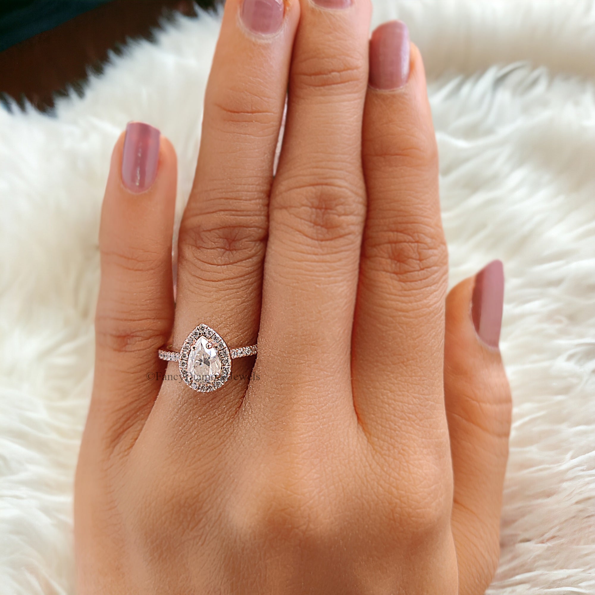 0.75 CT Pear Cut Moissanite Engagement Ring Anniversary Gift Halo Set 10K/14K/18K Rose Gold Prong Setting Ring Christmas Gift For Her FD160