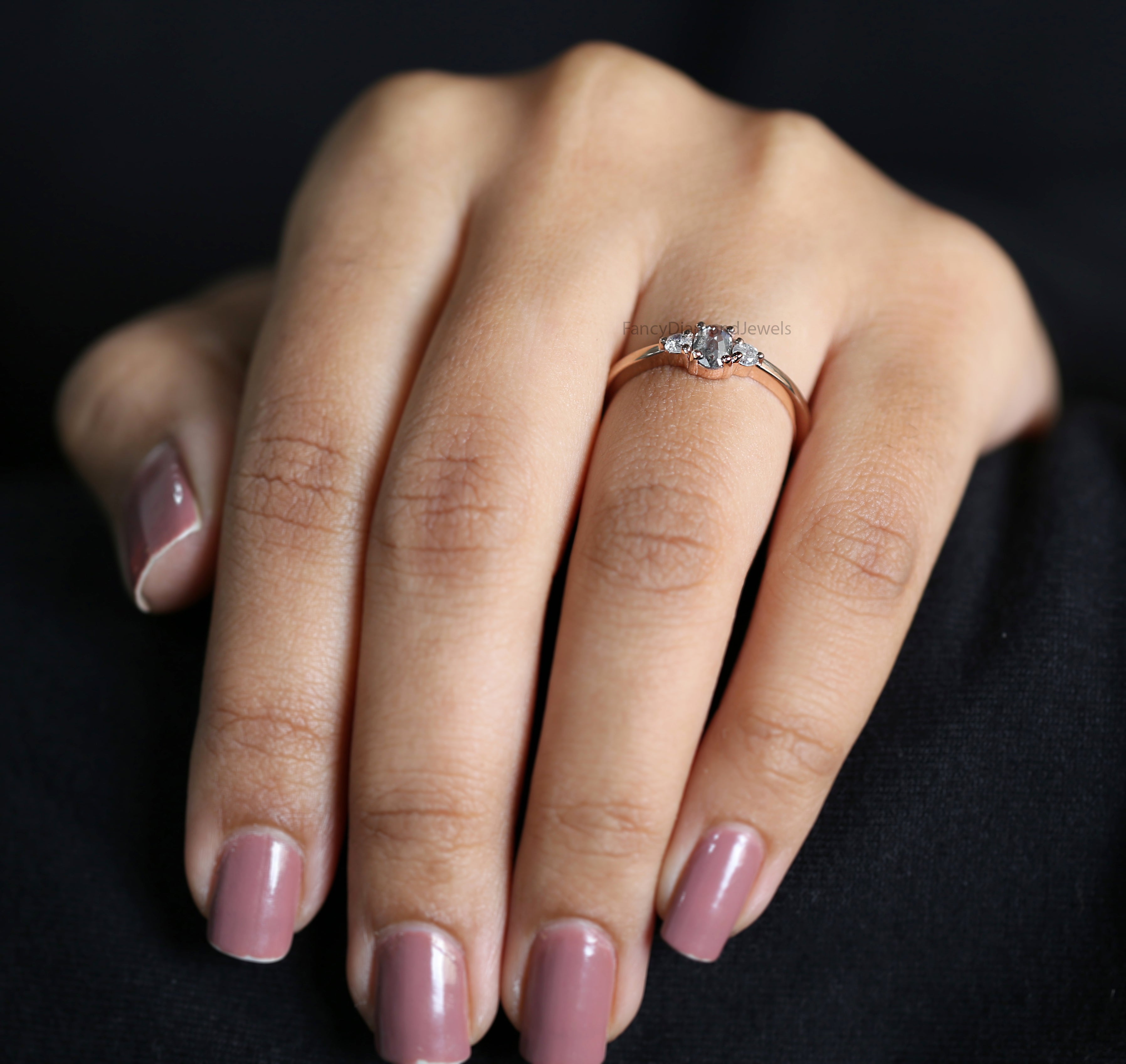 Oval Salt And Pepper Diamond Ring, Salt And Pepper Oval Diamond Engagement Ring, Oval Diamond Ring, Oval Cut Ring, Oval Shape Ring, KD1153