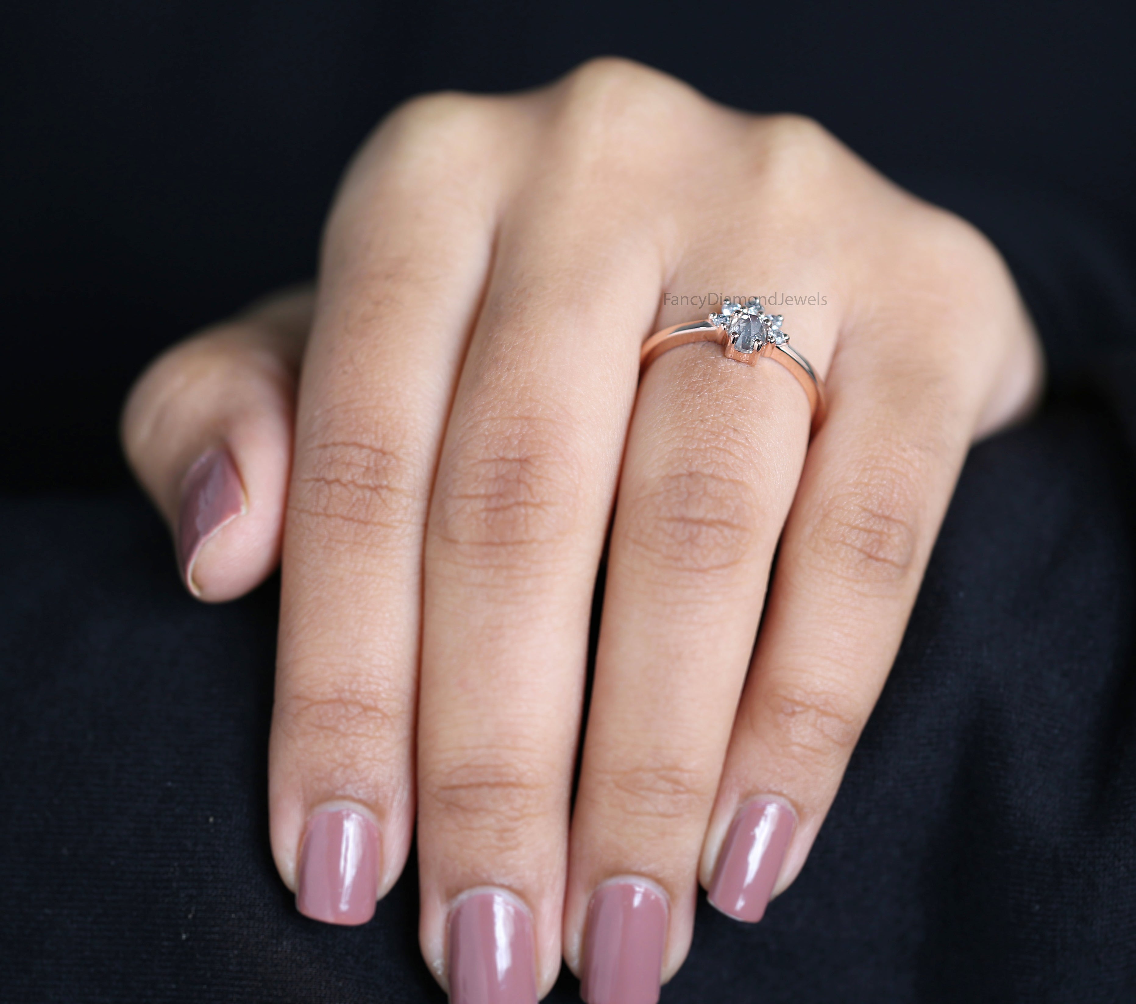 Oval Salt And Pepper Diamond Ring, Salt And Pepper Oval Diamond Engagement Ring, Oval Diamond Ring, Oval Cut Ring, Oval Shape Ring, KD1146