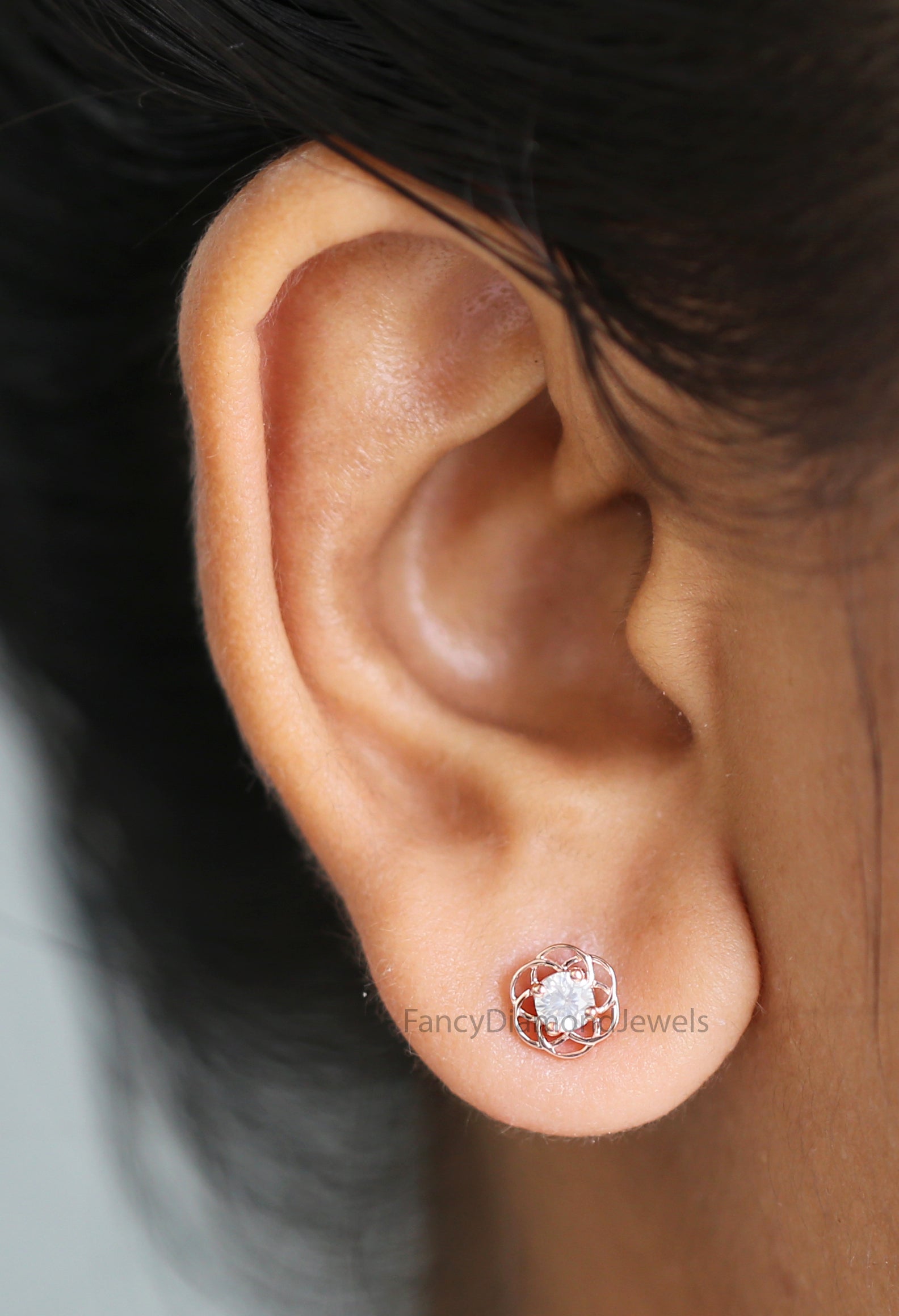 Round White Diamond Earring, Round Brilliant Shape Earring, Prong Earring, Engagement Earring, Earlobe Earrings, Earrings Jewelry, KDN1870