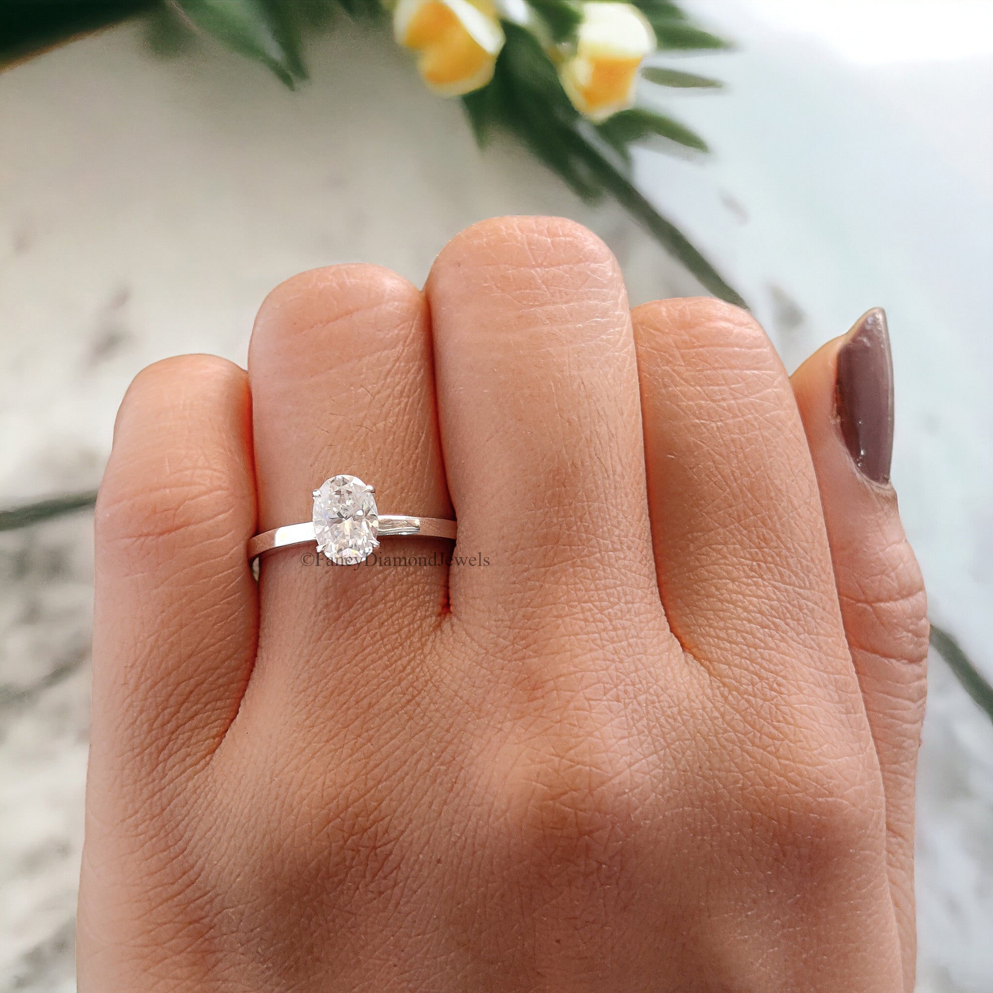 Beautiful Oval Shape Moissanite Ring White Gold 10k/14k/18k 1.00 CT Oval Cut Ring Oval Wedding Engagement Ring Oval Colorless Ring FD19