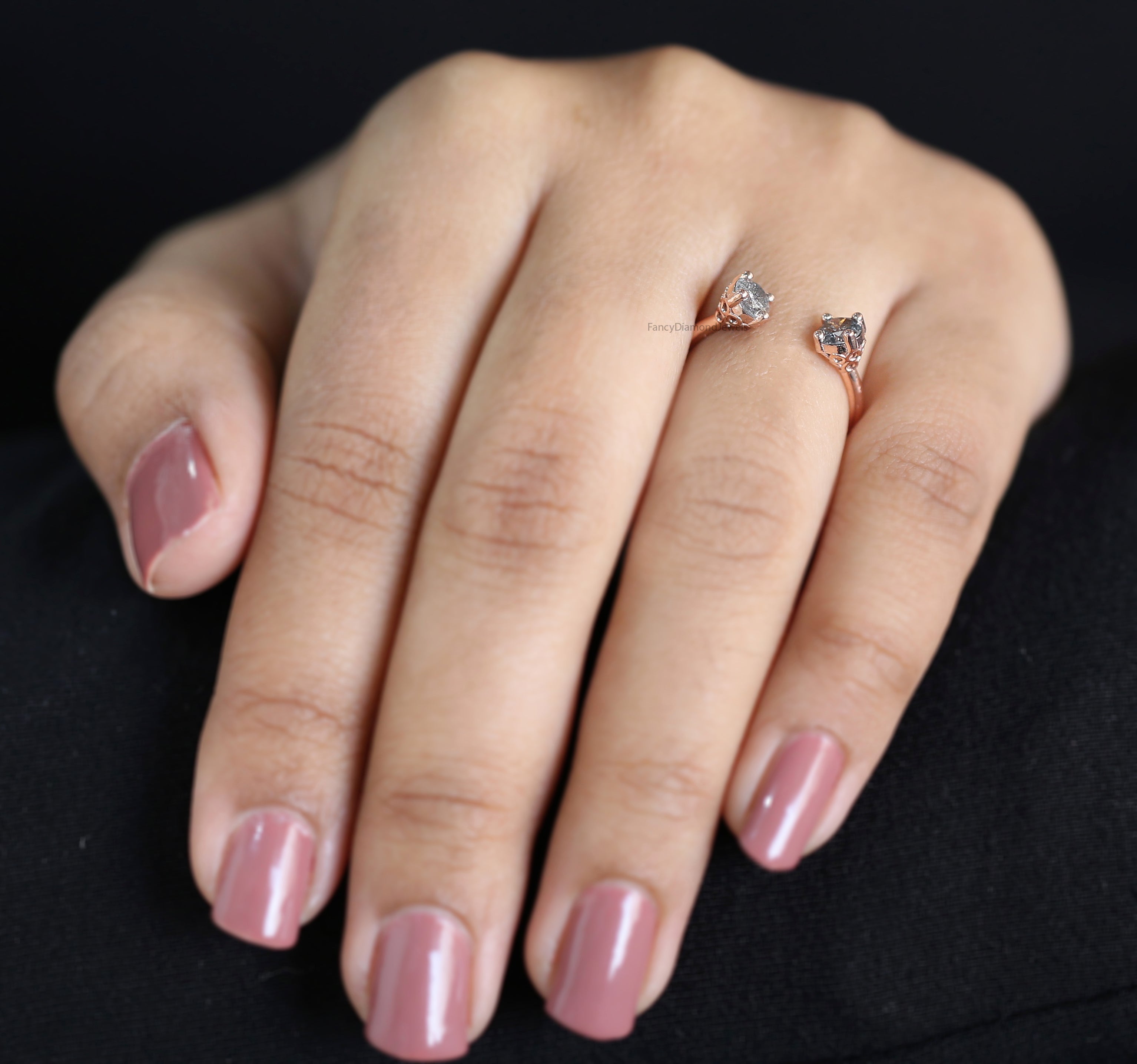 Round Salt And Pepper Diamond Ring, Salt And Pepper Round Cut Diamond Engagement Ring, Round Shape Natural Diamond Ring, Round Ring, KDL1377