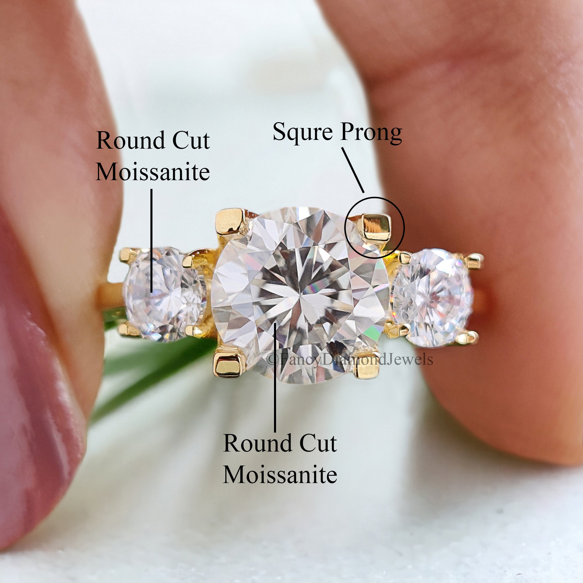 Three Stone Ring Round Shape Diamond Ring 1.30 CT Colorless Round Cut Moissanite Engagement Ring Wedding Ring Round Yellow Gold Ring FD251