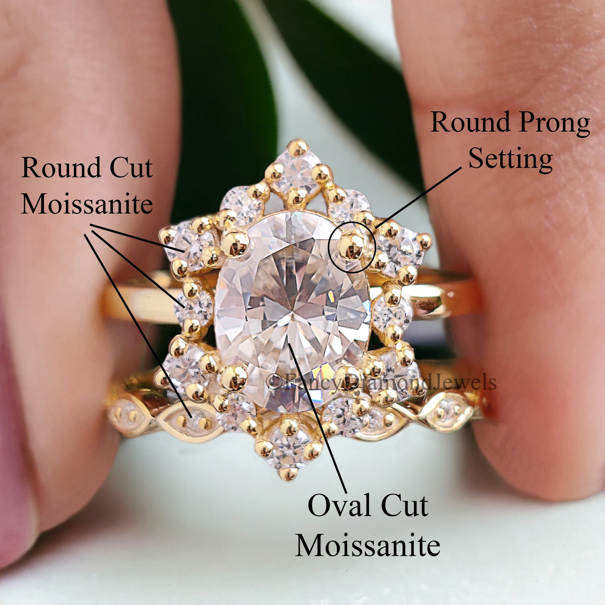 Oval Cut Moissanite Engagement Ring Set 1.05 CT Colorless Oval Moissanite Halo Set Wedding Ring For Women Anniversary Bridal Ring Set FD271