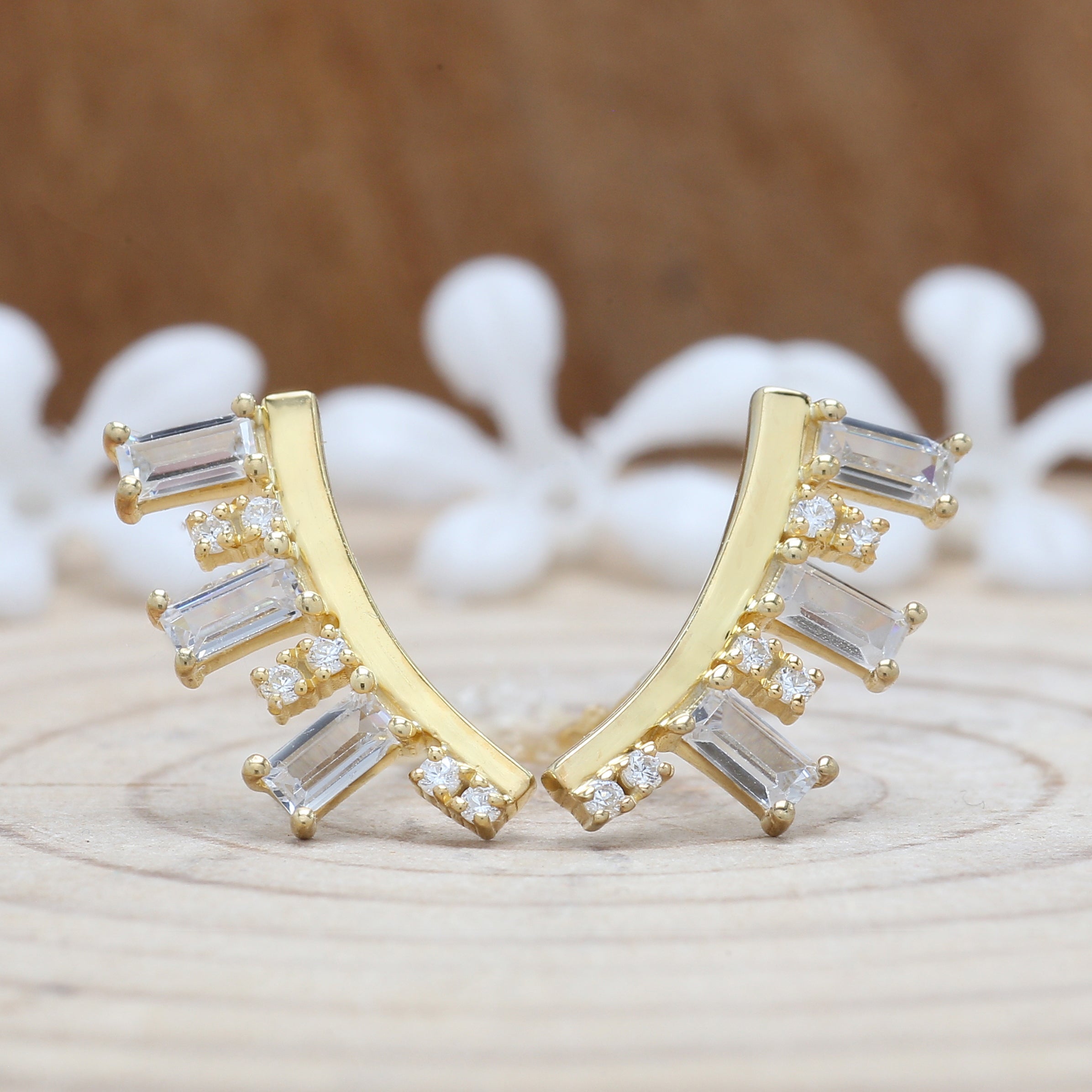 0.84 Ct White Diamond Earring, Baguette Diamond Earring, Round Diamond Earring, 14K Yellow Gold Earring, Gift For Her, Wedding Gift KD935